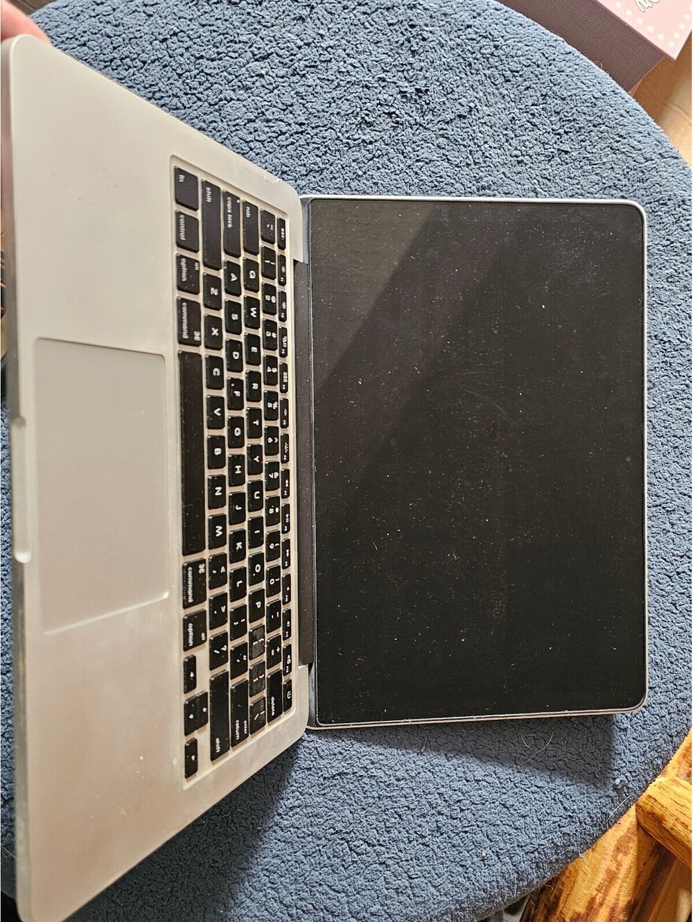 Apple MacBook Pro A1502 for parts - Powers On